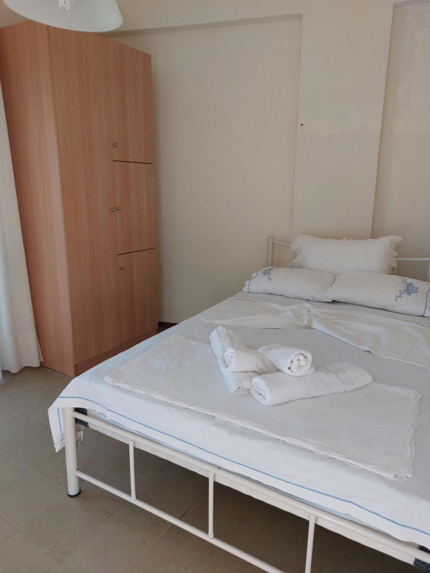 Luminosa Seaview Apartment Nea Iraklitsa Eksteriør bilde